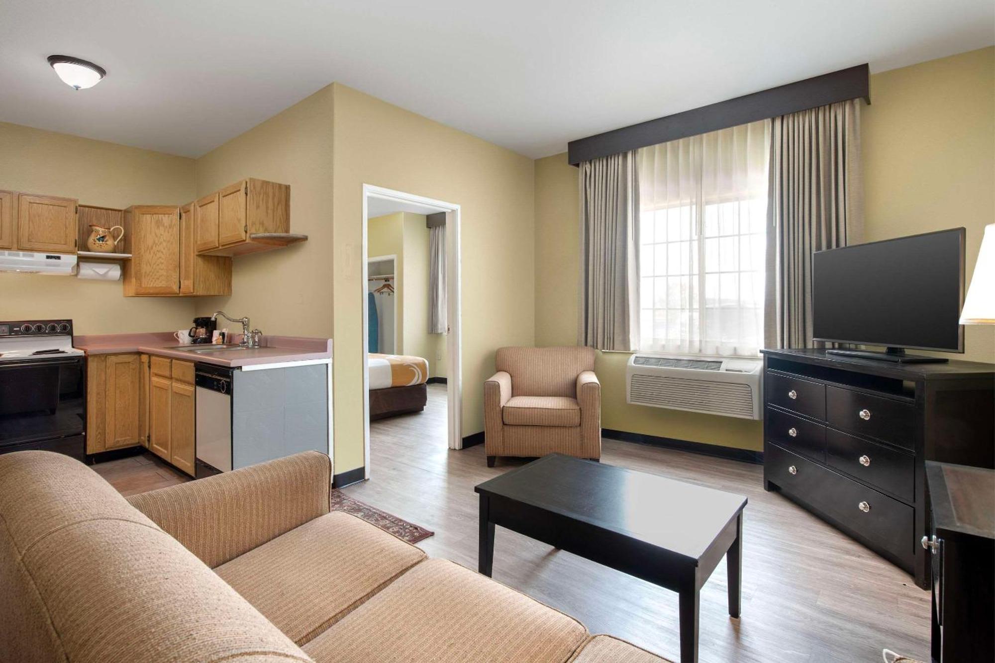 Quality Inn & Suites Gallup I-40 Exit 20 Dış mekan fotoğraf