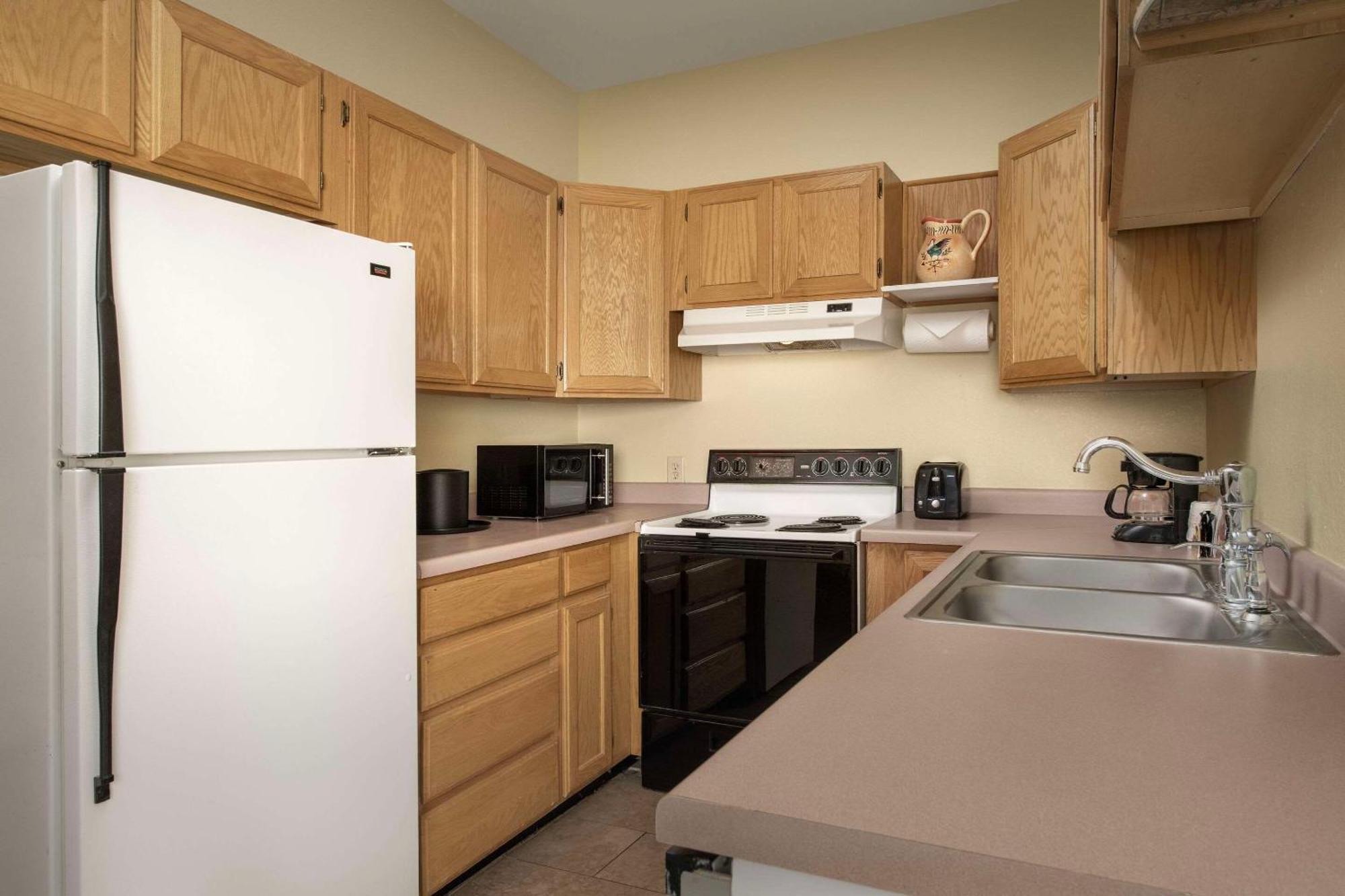 Quality Inn & Suites Gallup I-40 Exit 20 Dış mekan fotoğraf