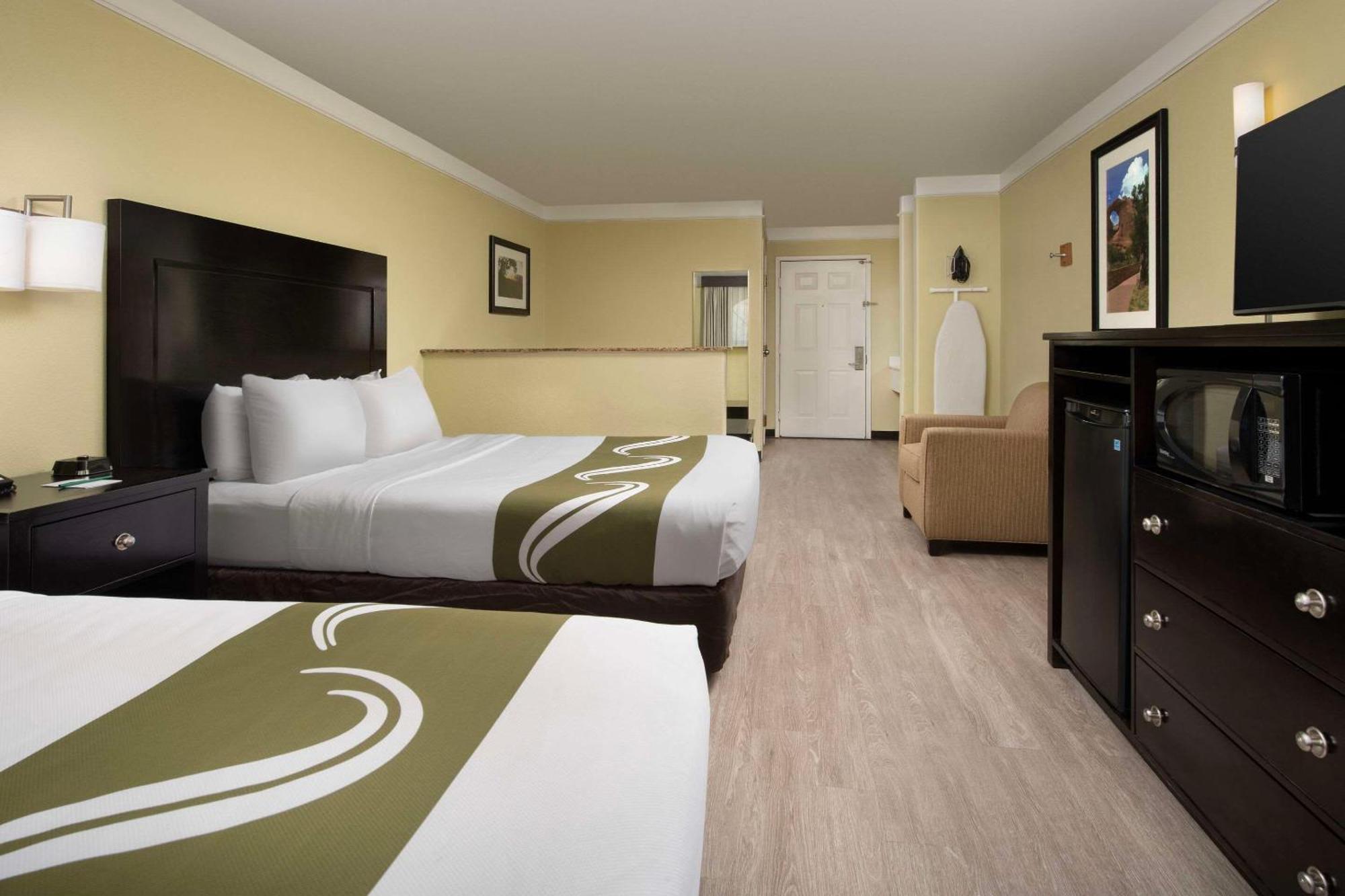 Quality Inn & Suites Gallup I-40 Exit 20 Dış mekan fotoğraf