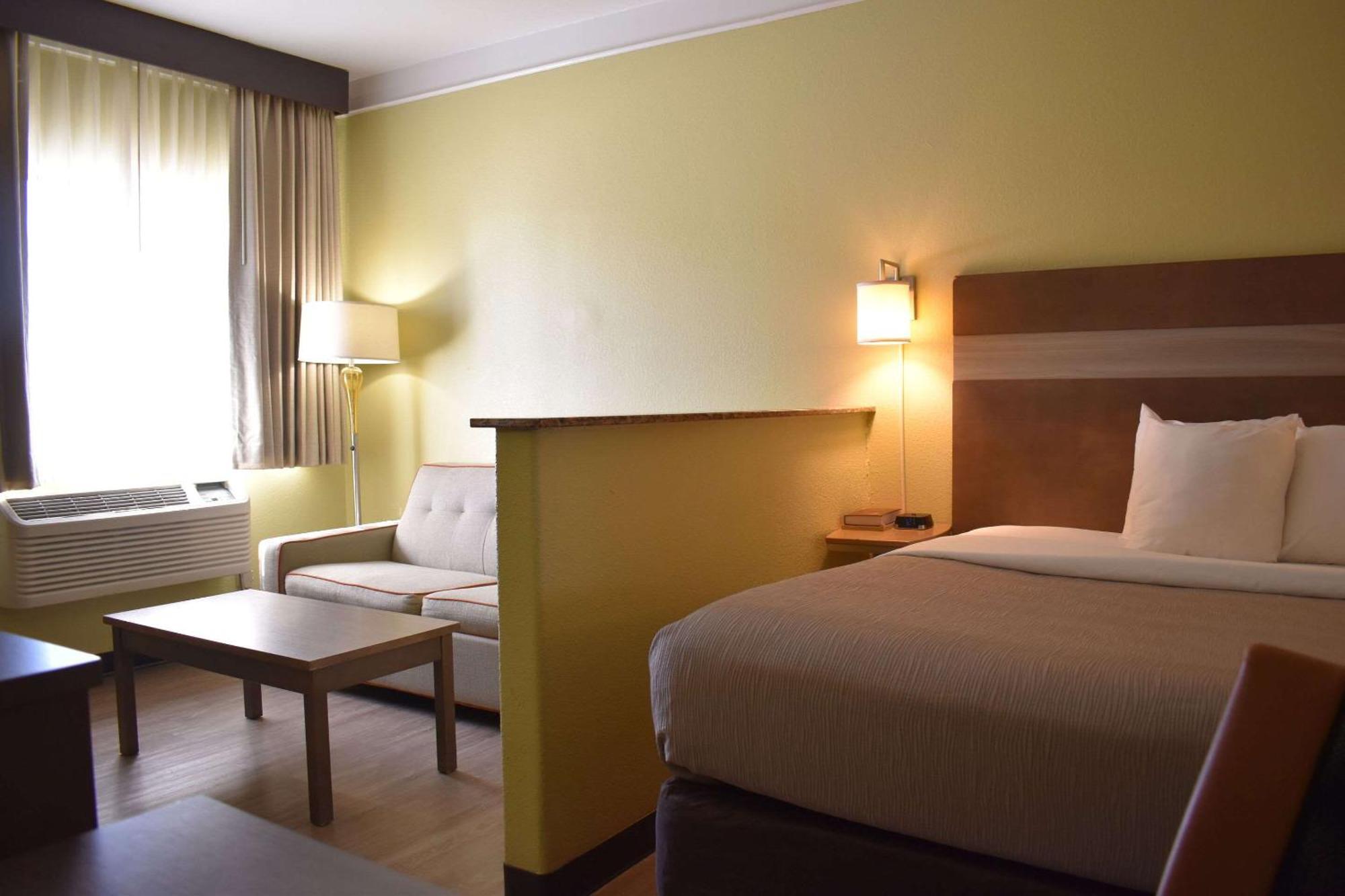 Quality Inn & Suites Gallup I-40 Exit 20 Dış mekan fotoğraf