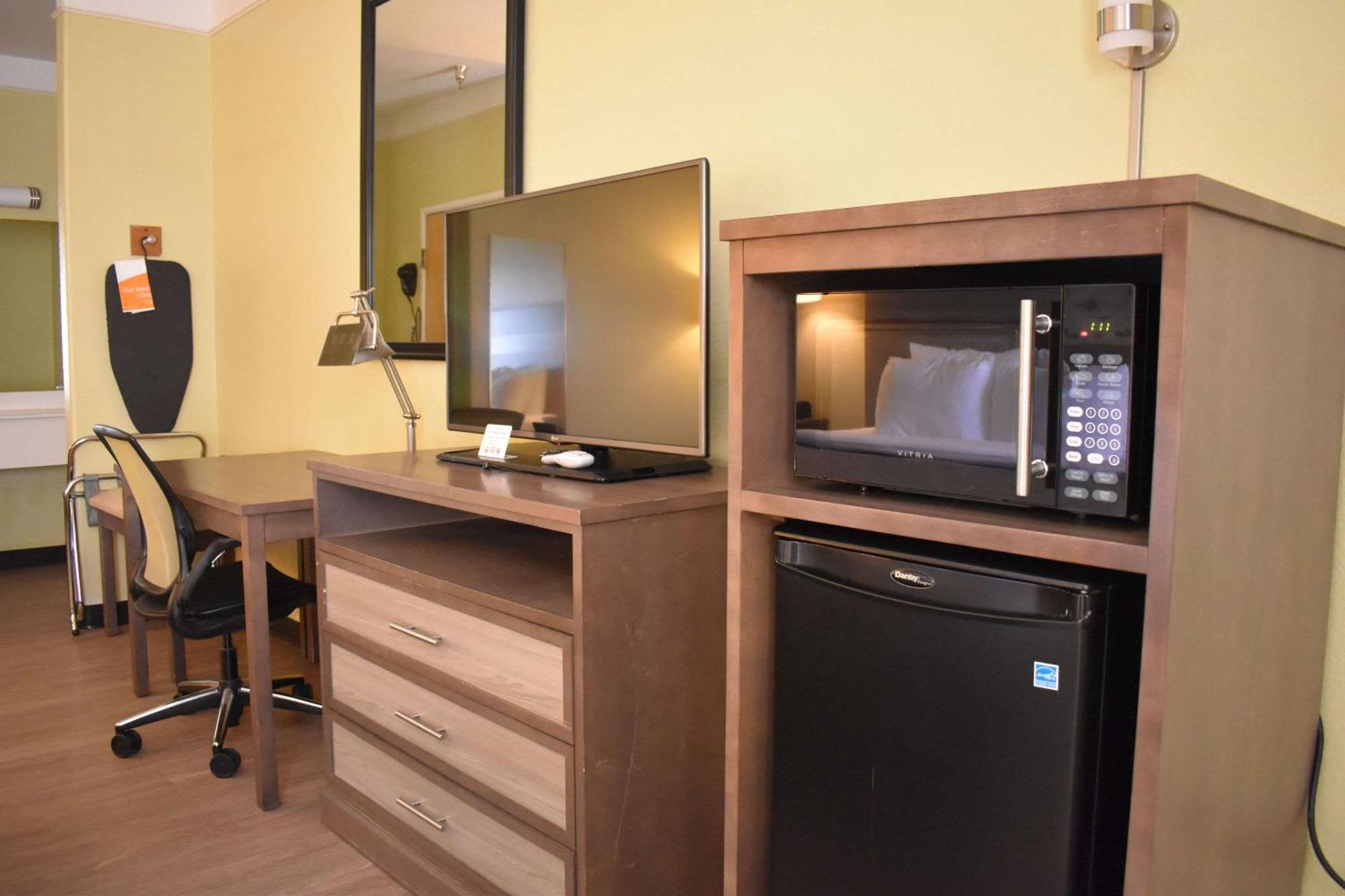 Quality Inn & Suites Gallup I-40 Exit 20 Dış mekan fotoğraf